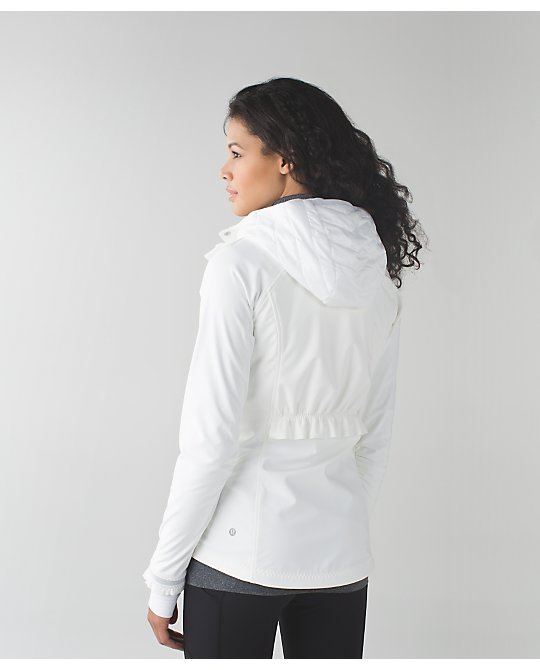 lululemon wind runner jacket