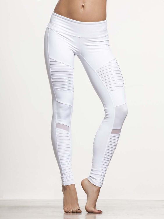 SOLD OUT Alo Yoga Moto Leggings — White / Glossy (S) 