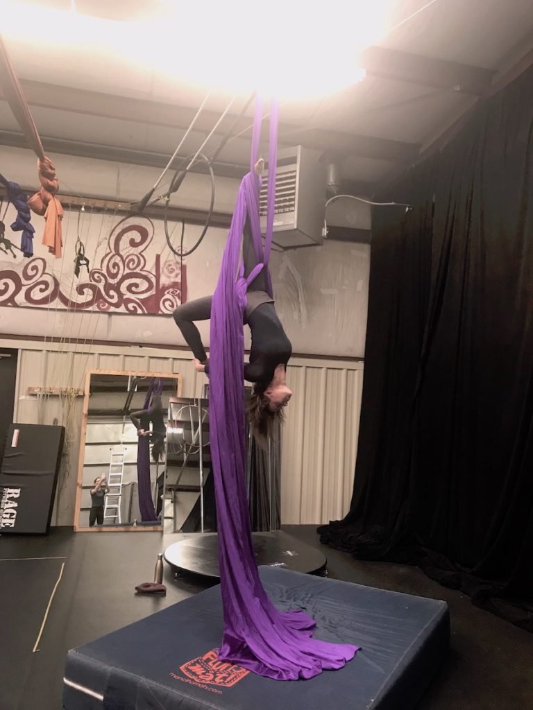 What to Wear to Aerial Silks Class Agent Athletica