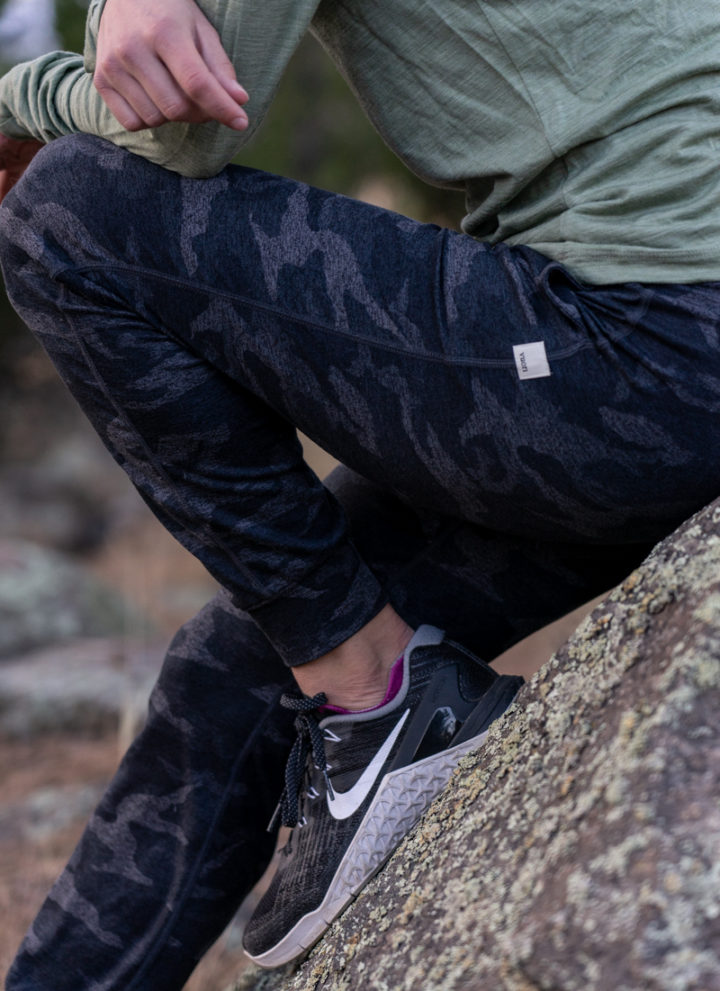 Vuori black camo joggers